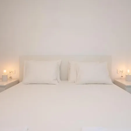 Beachfront Antonio Miro *