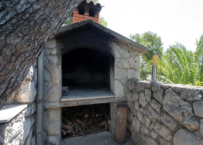 Beachfront Antonio Miro *