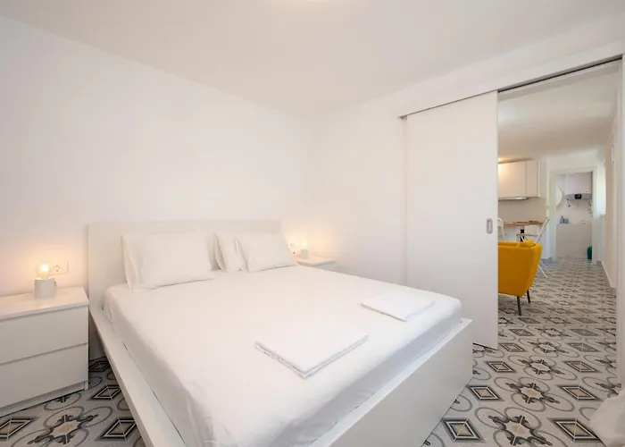 Beachfront Antonio Miro Διαμέρισμα