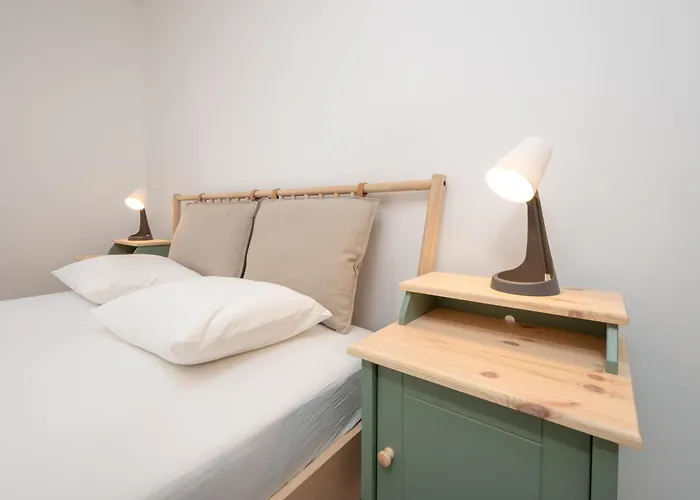 Beachfront Antonio Miro